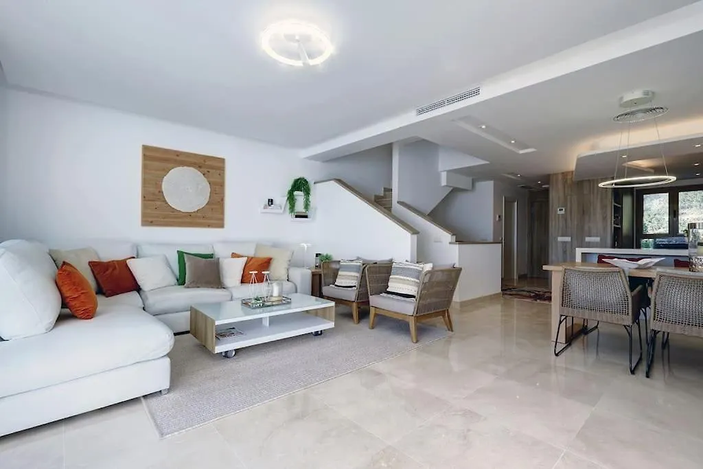 007 Modern 3 Bed Frontline Golf Townhouse In La Cala Golf Resort With Mountain Views Málaga 0*,
