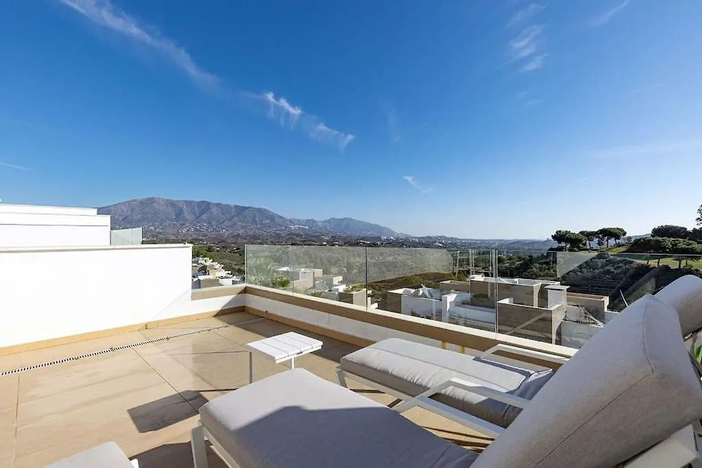 Hébergement de vacances 007 Modern 3 Bed Frontline Golf Townhouse In La Cala Golf Resort With Mountain Views Málaga