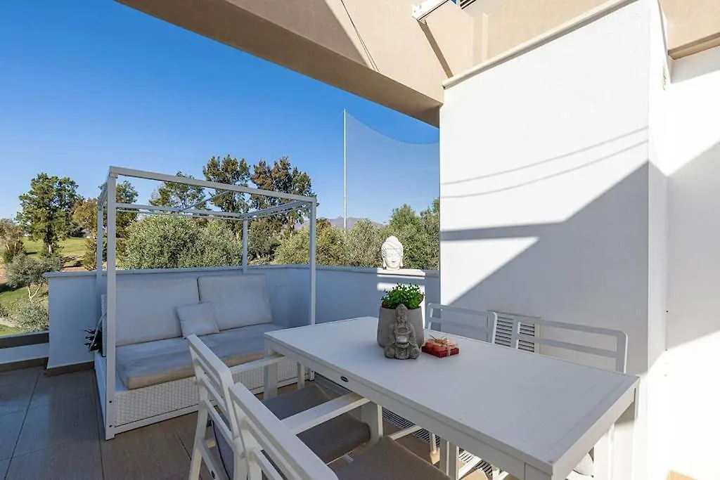 Hébergement de vacances 007 Modern 3 Bed Frontline Golf Townhouse In La Cala Golf Resort With Mountain Views Málaga