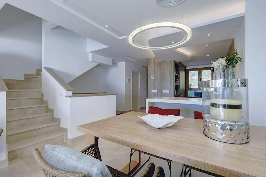 007 Modern 3 Bed Frontline Golf Townhouse In La Cala Golf Resort With Mountain Views Málaga