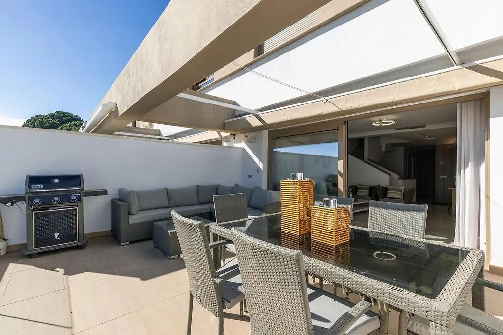 Hébergement de vacances 007 Modern 3 Bed Frontline Golf Townhouse In La Cala Golf Resort With Mountain Views Málaga