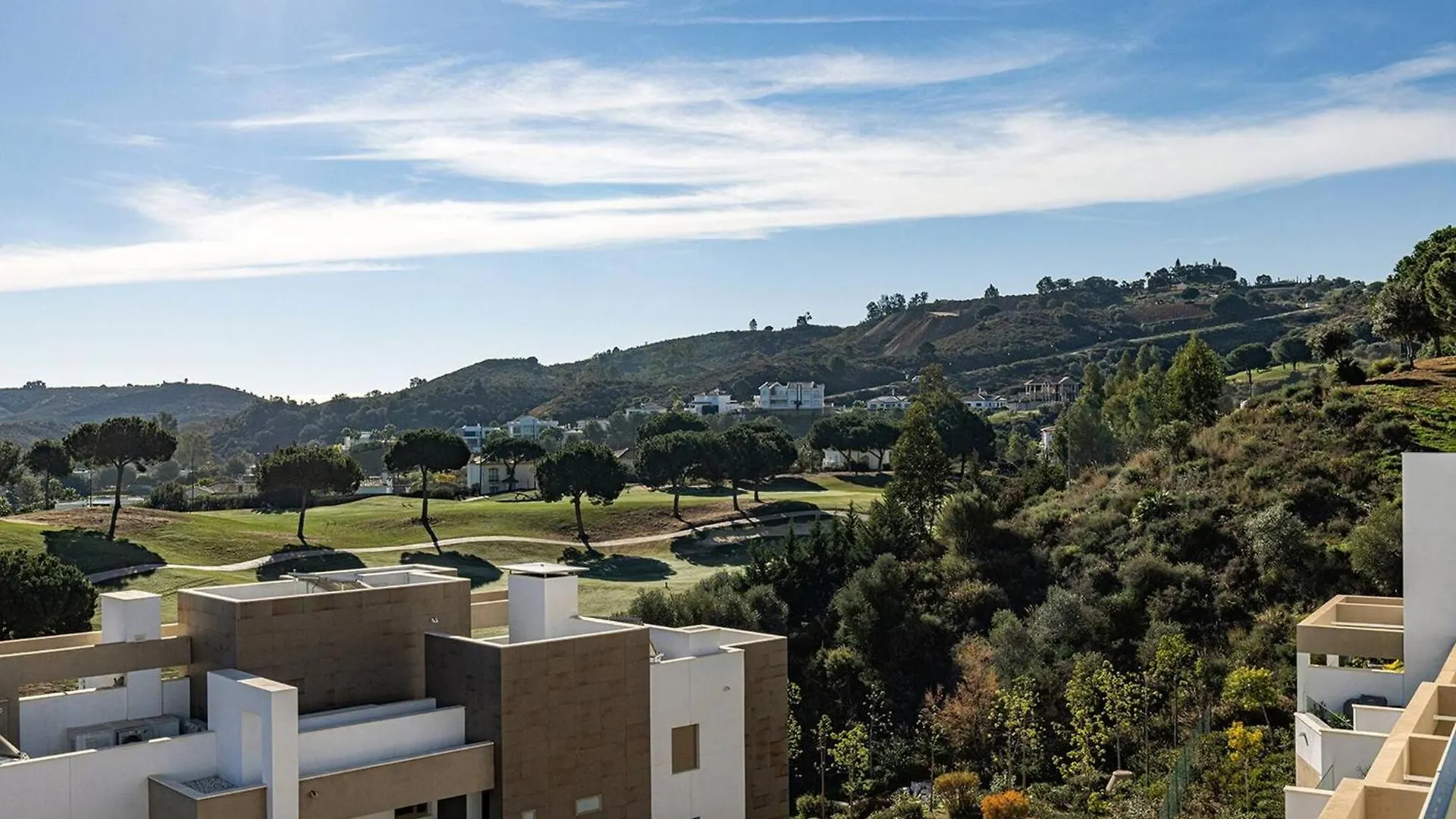 Hébergement de vacances 007 Modern 3 Bed Frontline Golf Townhouse In La Cala Golf Resort With Mountain Views Málaga
