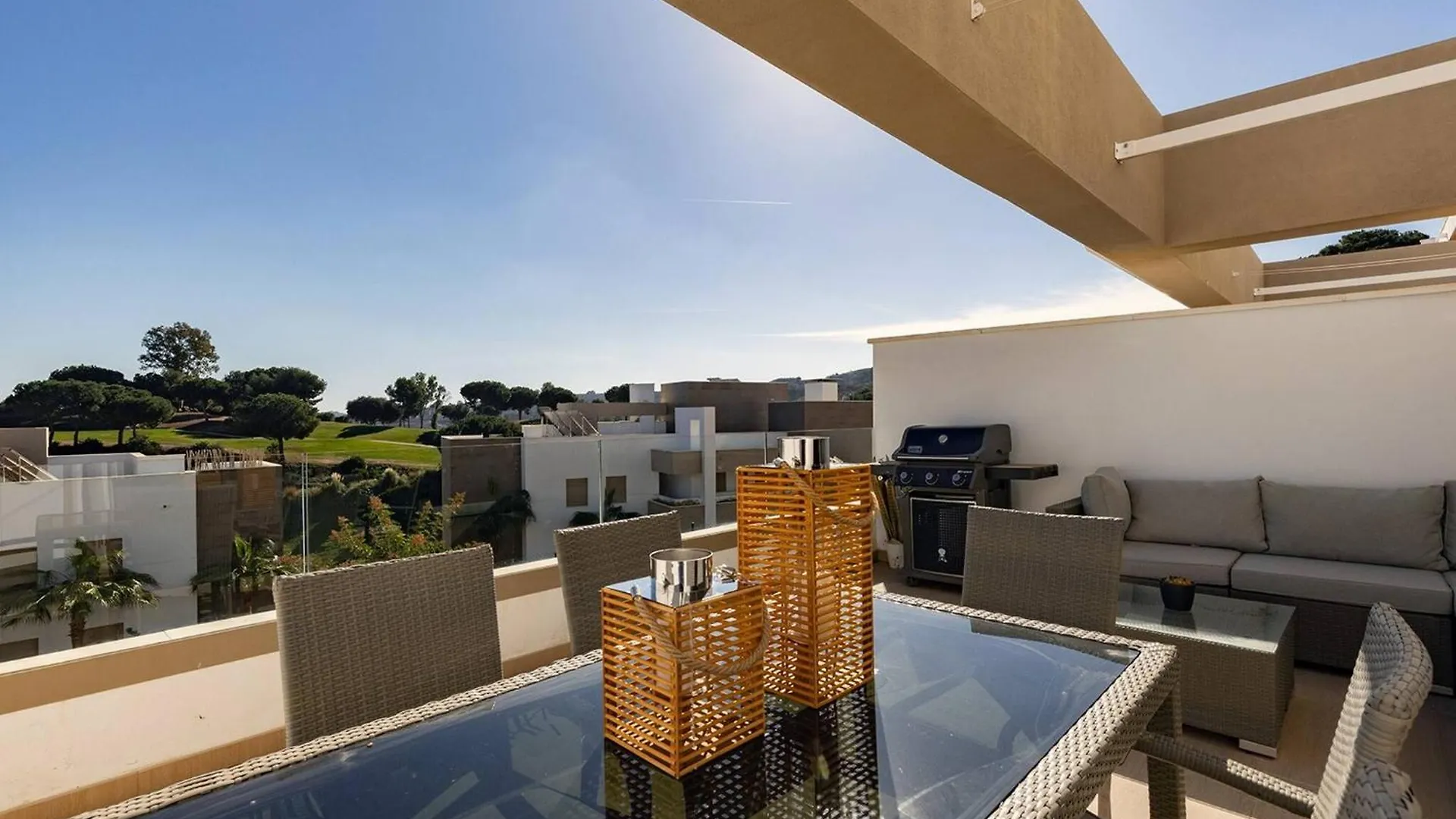 007 Modern 3 Bed Frontline Golf Townhouse In La Cala Golf Resort With Mountain Views Málaga Hébergement de vacances