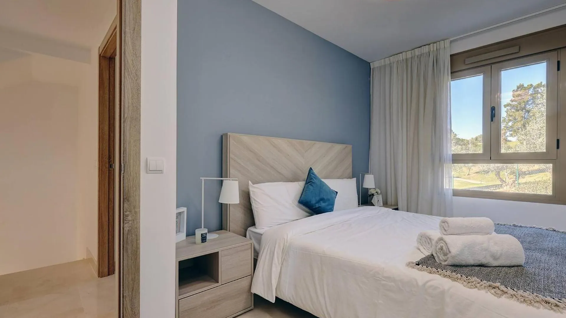 Hébergement de vacances 007 Modern 3 Bed Frontline Golf Townhouse In La Cala Golf Resort With Mountain Views Málaga