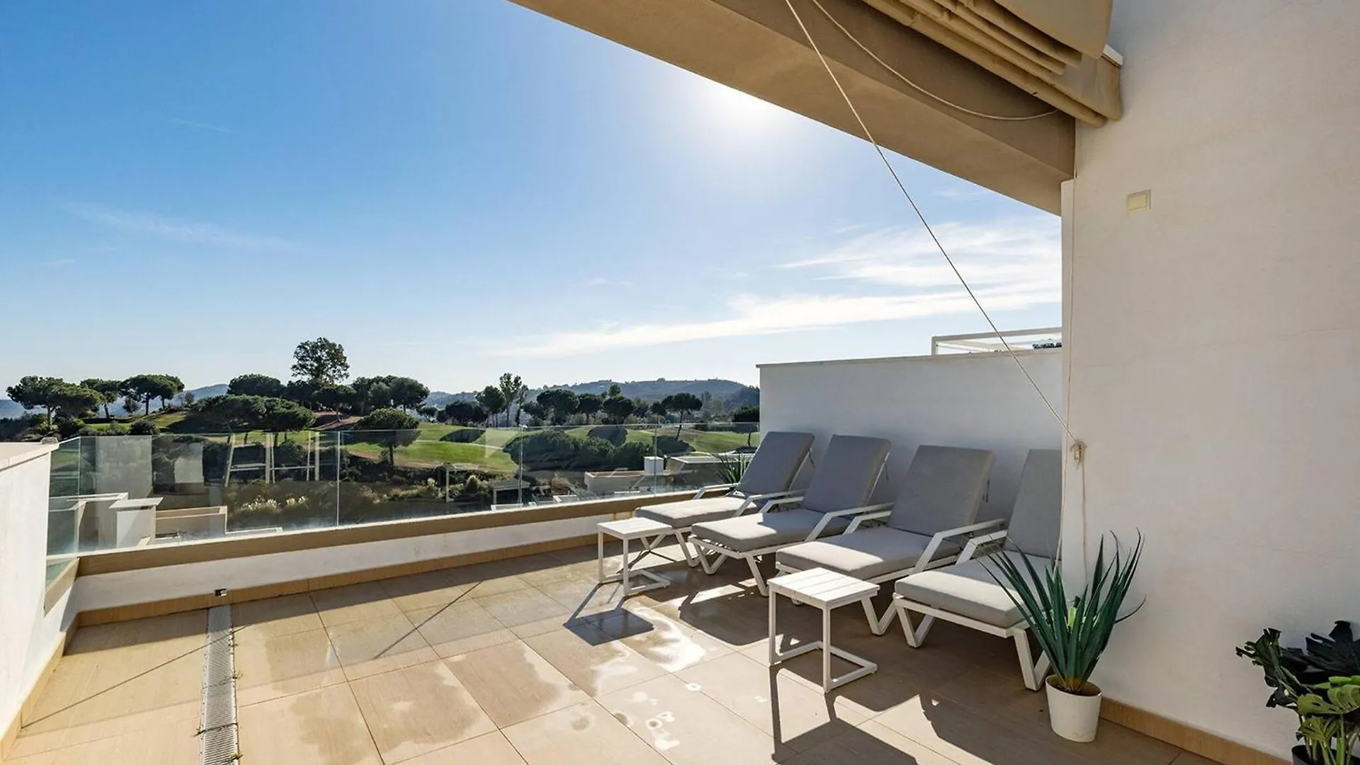 Hébergement de vacances 007 Modern 3 Bed Frontline Golf Townhouse In La Cala Golf Resort With Mountain Views Málaga Espagne