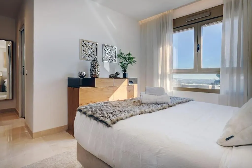 別荘 007 Modern 3 Bed Frontline Golf Townhouse In La Cala Golf Resort With Mountain Views マラガ