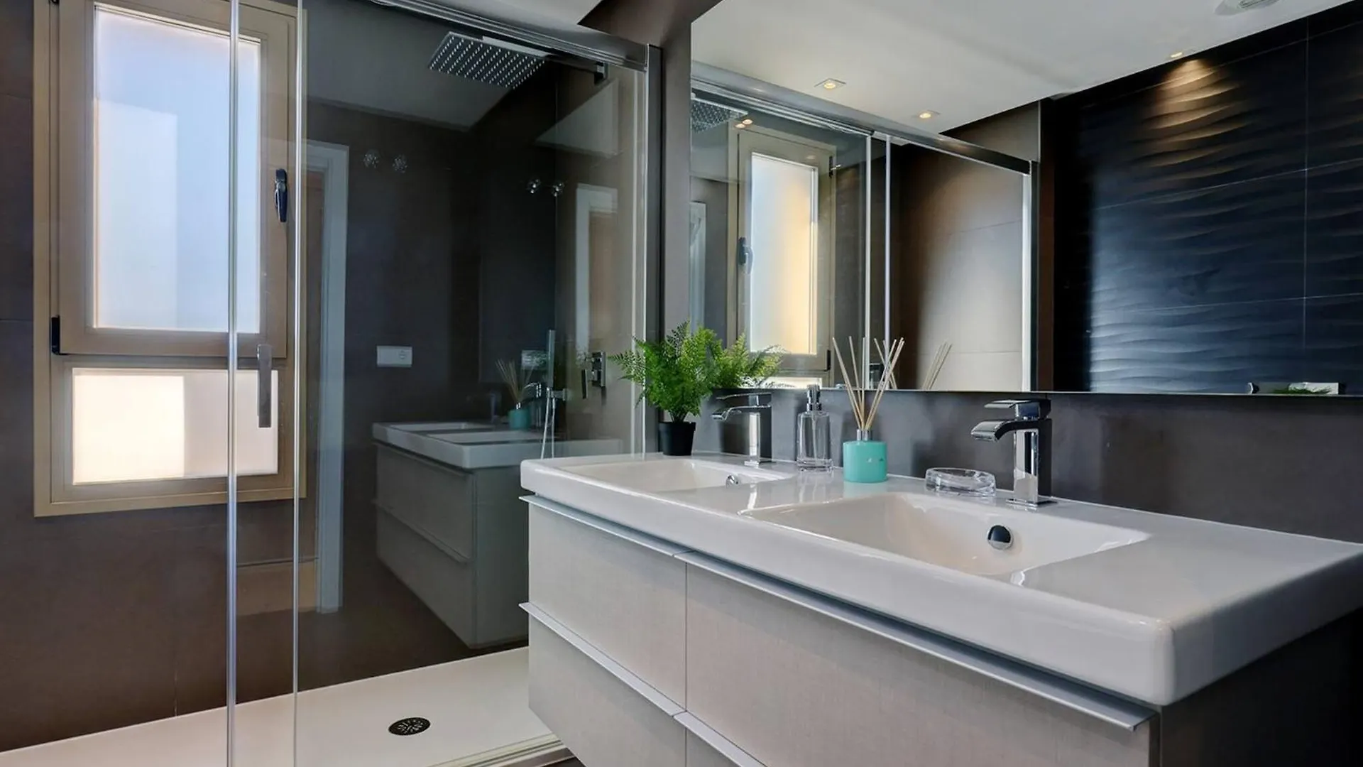 別荘 007 Modern 3 Bed Frontline Golf Townhouse In La Cala Golf Resort With Mountain Views マラガ