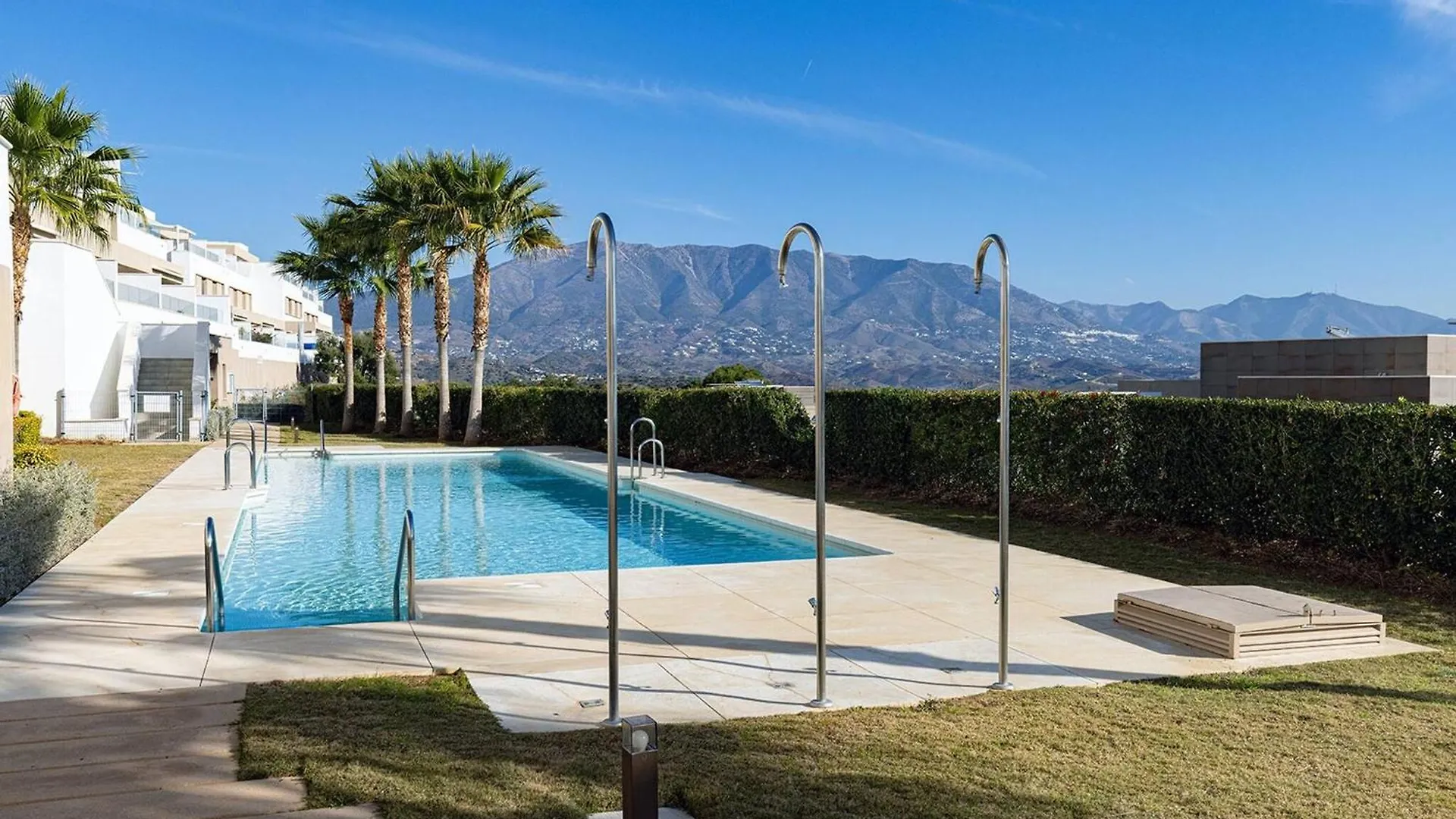 007 Modern 3 Bed Frontline Golf Townhouse In La Cala Golf Resort With Mountain Views マラガ 0*,